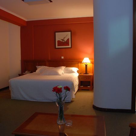 Adot Tina Hotel Addis Ababa Quarto foto